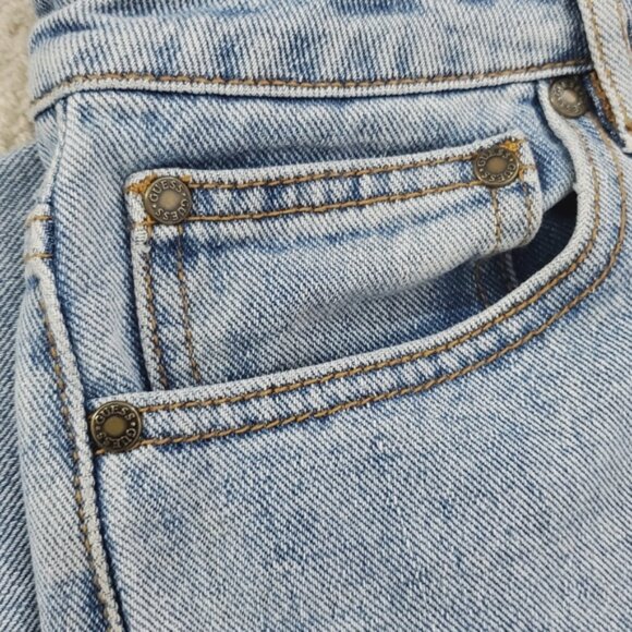 GUESS Vintage High Rise Straight Fit Jeans Ankle Fit- Light Blue- US30 - Picture 7 of 9
